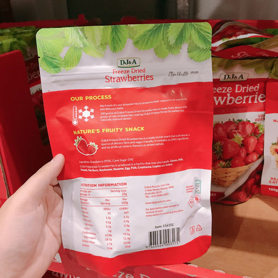 DJ&A Freeze Dried Strawberries 100g